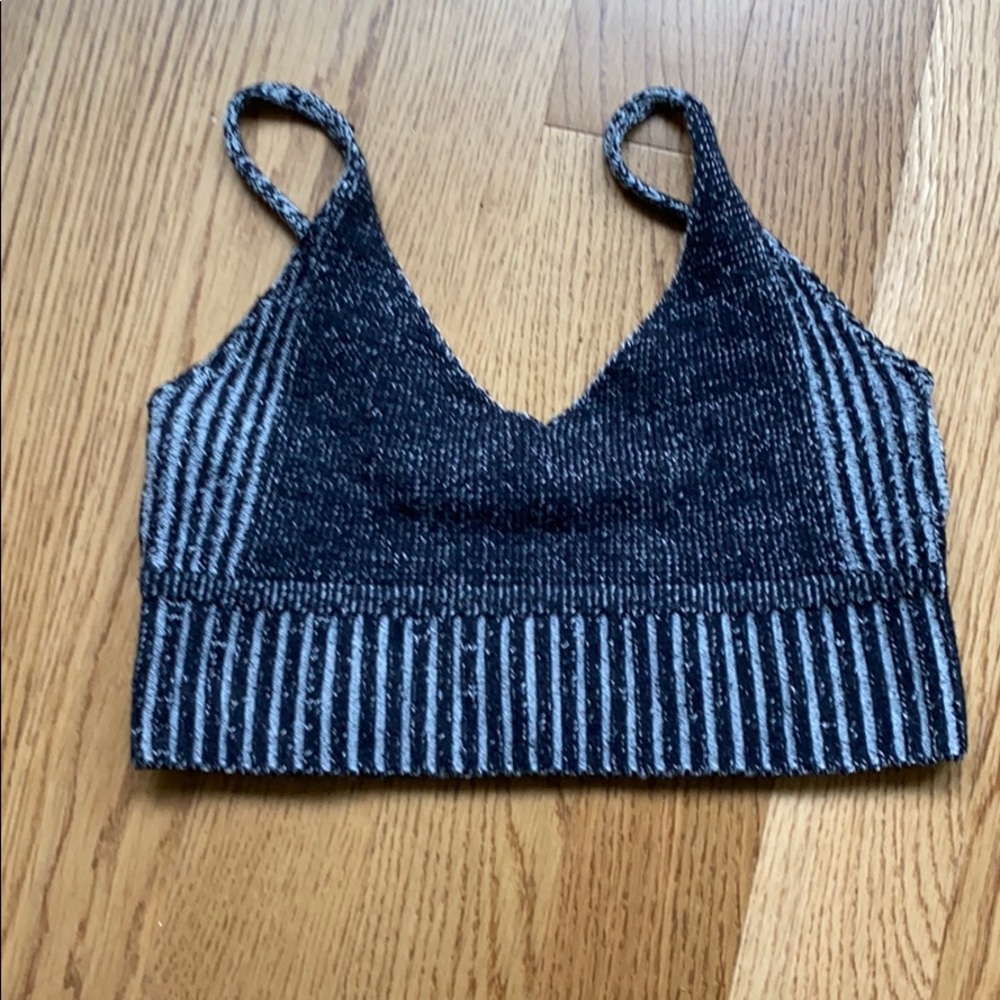 Urban crop top